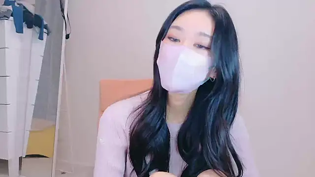 ramuchan desu online show from November 17, 1:31 am