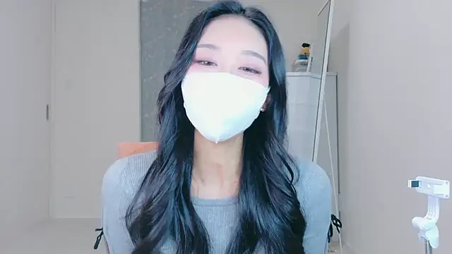 ramuchan desu online show from April 29, 12:15 am