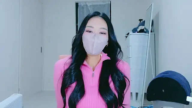 ramuchan desu online show from February 18, 11:56 pm