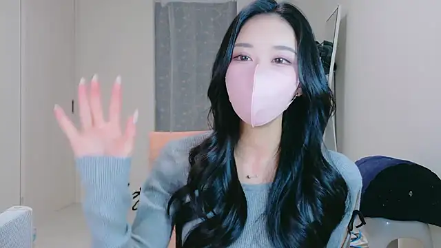 ramuchan desu online show from March 25, 12:00 am