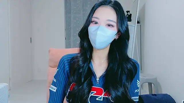 ramuchan desu online show from February 8, 12:08 am