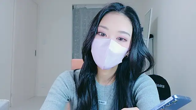 ramuchan desu online show from February 25, 11:59 pm