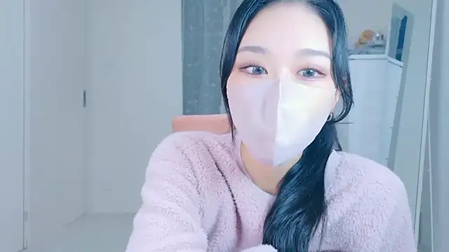 ramuchan desu online show from November 22, 1:26 am