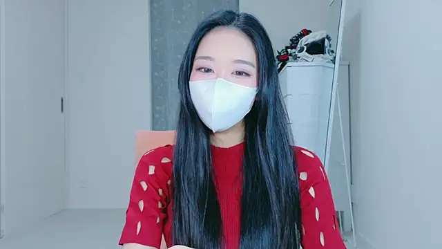 ramuchan desu online show from April 19, 1:28 am