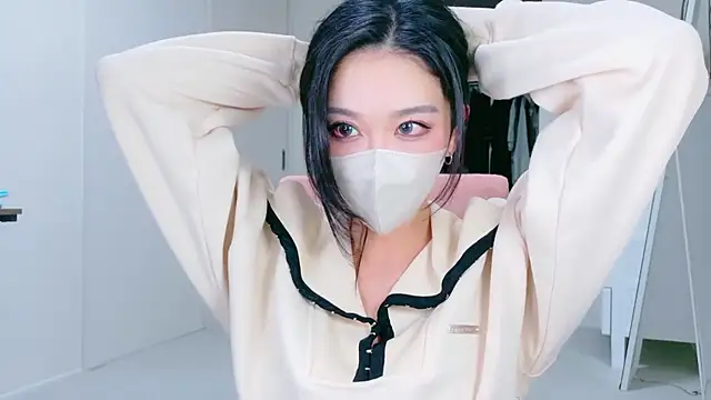 ramuchan desu online show from October 21, 1:43 pm