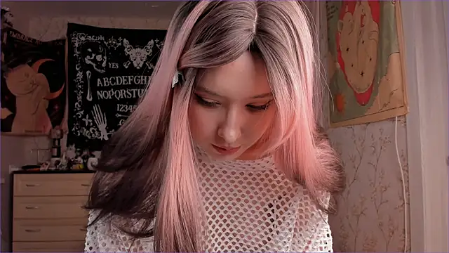 CutiePatoootie online show from December 14, 7:19 pm