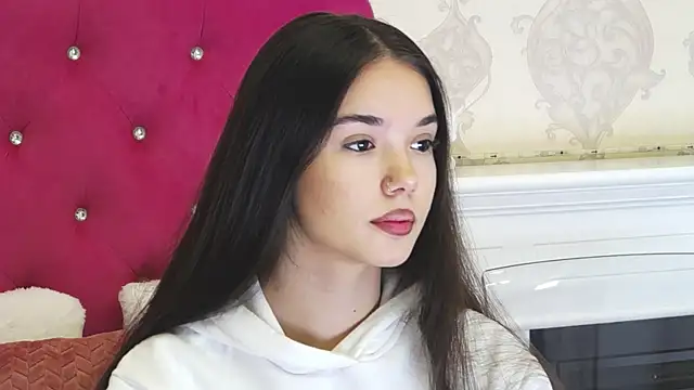 AlexisDevine online show from February 25, 5:18 am