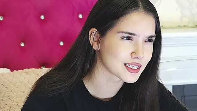 AlexisDevine online show from June 21, 4:29 am