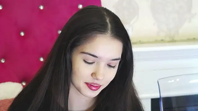 AlexisDevine online show from April 2, 4:30 am