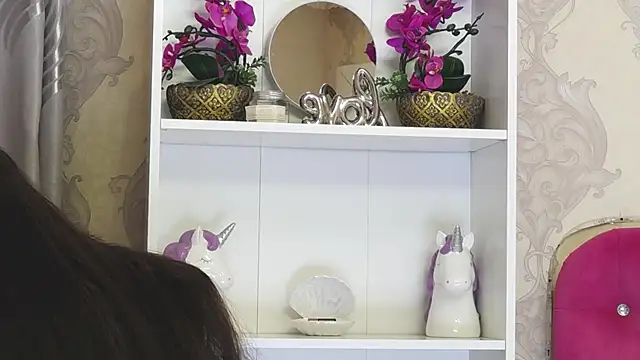 AlexisDevine online show from March 11, 5:23 am