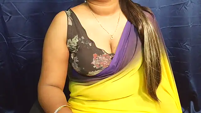 Snapshot of Pavani-Sexy chatting on June 30, 2:17 pm Pavani-Sexy online show from June 30, 2:17 pm