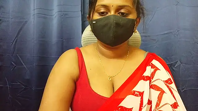 Snapshot of Pavani-Sexy chatting on July 13, 12:59 pm Pavani-Sexy online show from July 13, 12:59 pm