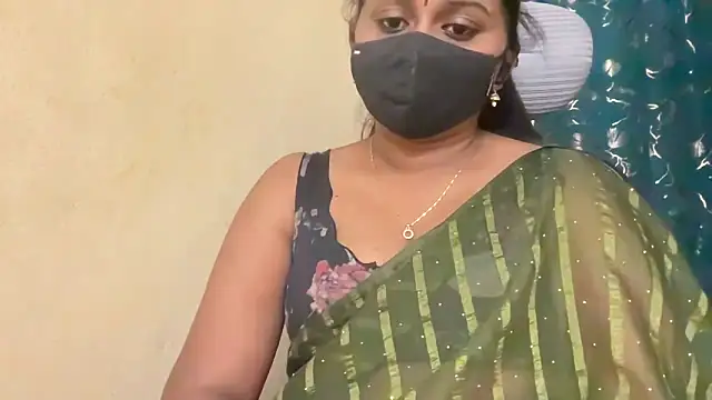 Pavani-Sexy online show from May 28, 7:20 pm