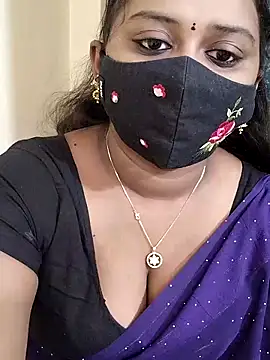 Snapshot of Pavani-Sexy chatting on February 8, 3:43 pm Pavani-Sexy online show from February 8, 3:43 pm