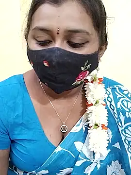 Snapshot of Pavani-Sexy chatting on February 7, 5:54 pm Pavani-Sexy online show from February 7, 5:54 pm