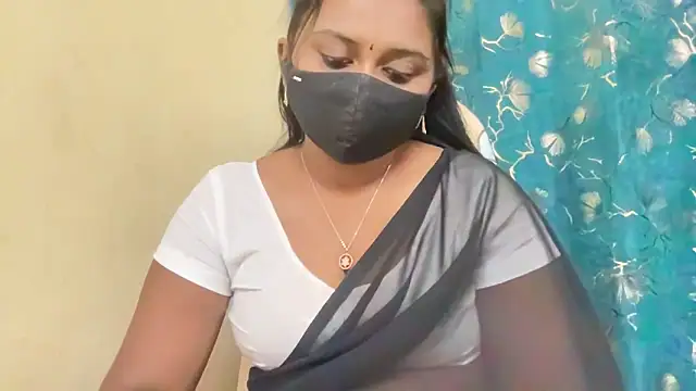 Pavani-Sexy online show from May 7, 6:44 pm