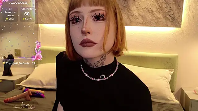 MilkMeSoftly online show from December 20, 8:28 am