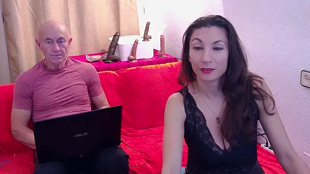 IvonneAndDom online show from February 23, 10:54 pm