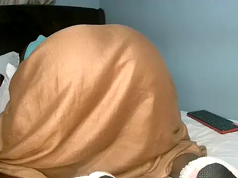 Snapshot of ALICIA_X98 chatting on July 4, 3:49 pm ALICIA X98 online show from July 4, 3:49 pm