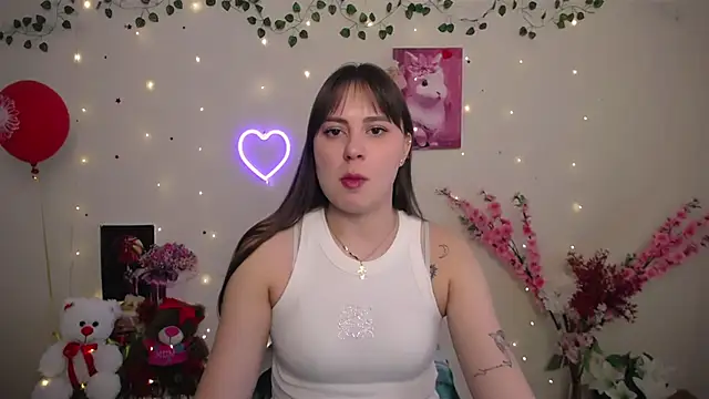 Amanda Bright  online show from April 30, 9:38 am