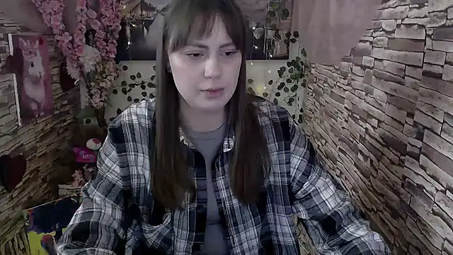 Amanda Bright  online show from October 9, 6:47 am