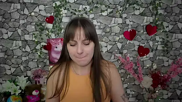 Amanda Bright  online show from November 5, 8:17 am