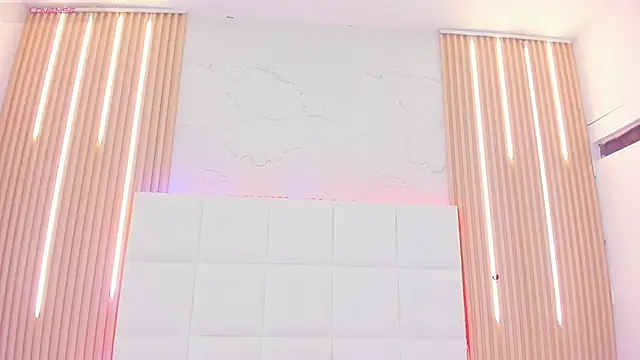 Elody rousse online show from November 5, 12:41 pm