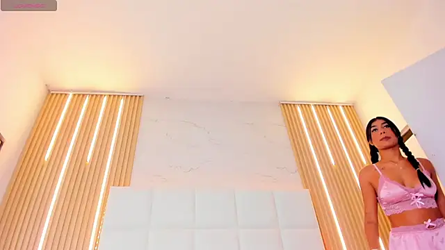 Elody rousse online show from February 11, 12:16 pm