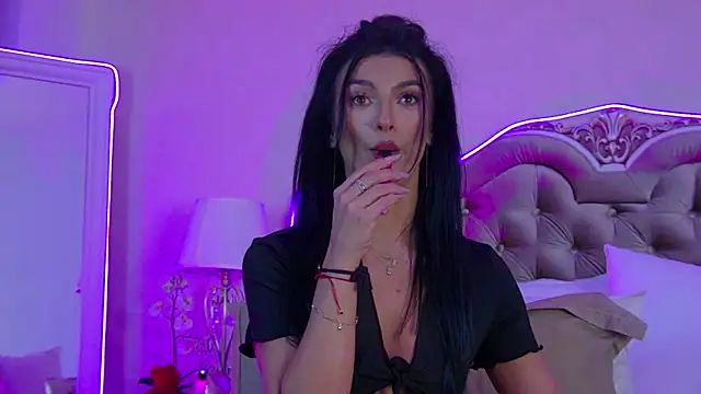 KinkyAmelie online show from October 4, 5:36 pm
