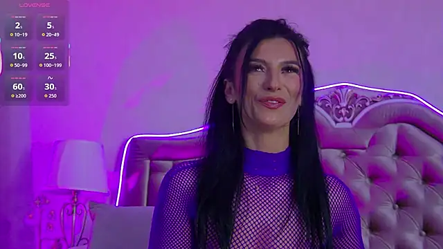 KinkyAmelie online show from October 10, 6:20 pm