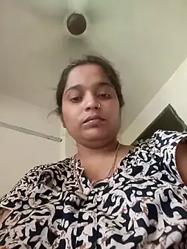 Snapshot of Trisha_71 chatting on June 12, 5:05 am Trisha 71 online show from June 12, 5:05 am