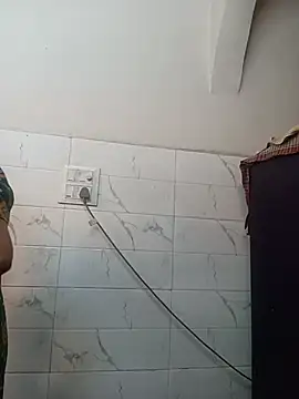 Snapshot of Trisha_71 chatting on July 9, 11:42 am Trisha 71 online show from July 9, 11:42 am