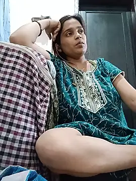 Snapshot of Trisha_71 chatting on July 10, 3:56 pm Trisha 71 online show from July 10, 3:56 pm