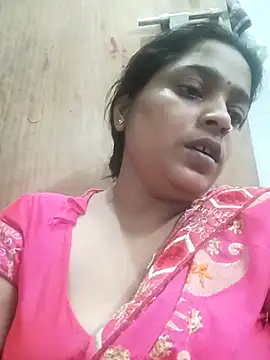 Snapshot of Trisha_71 chatting on September 16, 12:39 pm Trisha 71 online show from September 16, 12:39 pm