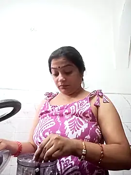 Snapshot of Trisha_71 chatting on October 8, 2:46 am Trisha 71 online show from October 8, 2:46 am