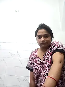 Snapshot of Trisha_71 chatting on September 10, 12:31 am Trisha 71 online show from September 10, 12:31 am