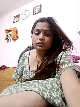 Trisha 71 online show from March 28, 4:41 pm