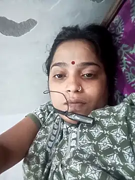 Snapshot of Trisha_71 chatting on September 18, 4:32 pm Trisha 71 online show from September 18, 4:32 pm