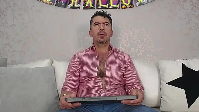 JuanKFit 45 online show from October 30, 1:31 pm