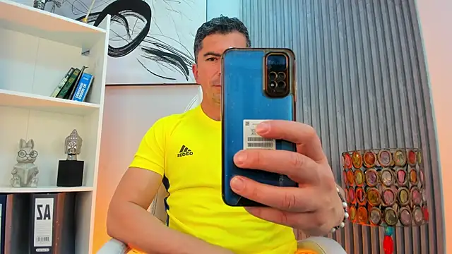 JuanKFit 45 online show from July 9, 4:24 am