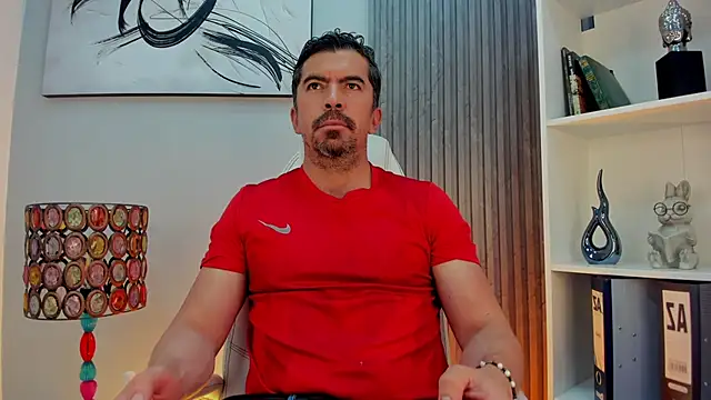 JuanKFit 45 online show from June 15, 4:01 am