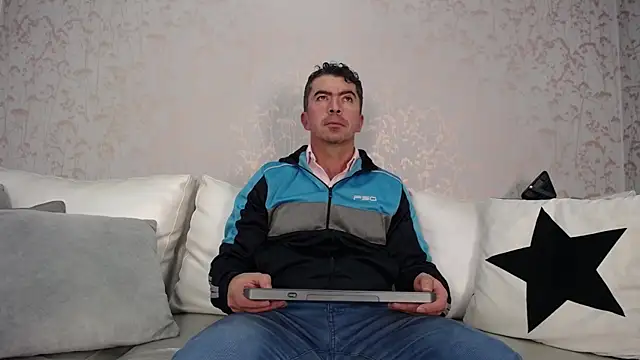 JuanKFit 45 online show from November 5, 1:36 pm