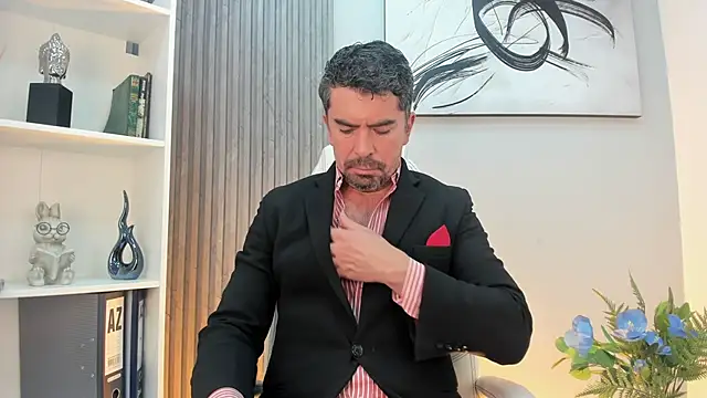 JuanKFit 45 online show from May 29, 1:11 am