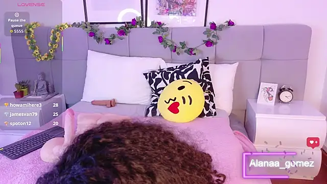 Snapshot of Alanaa_Gomez chatting on October 3, 12:36 am Alanaa Gomez online show from October 3, 12:36 am