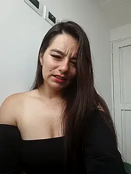 Snapshot of Demy_Rhoades chatting on February 2, 3:33 pm Demy Rhoades online show from February 2, 3:33 pm