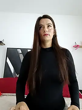 Snapshot of Demy_Rhoades chatting on February 23, 12:28 pm Demy Rhoades online show from February 23, 12:28 pm