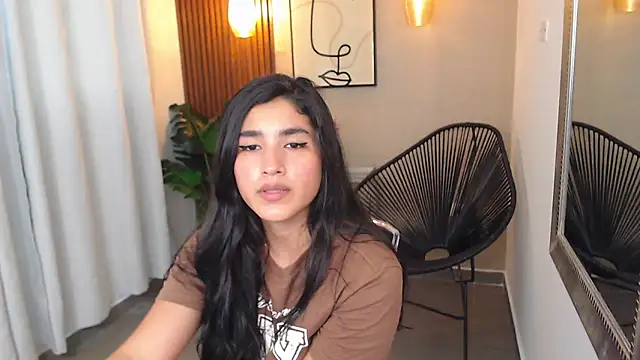 Lia Mar  online show from April 13, 6:12 pm