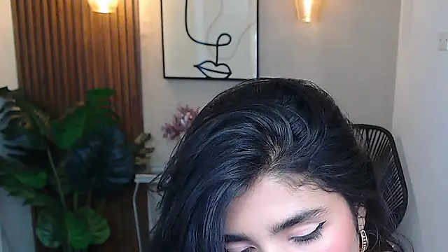 Lia Mar  online show from April 10, 6:04 pm