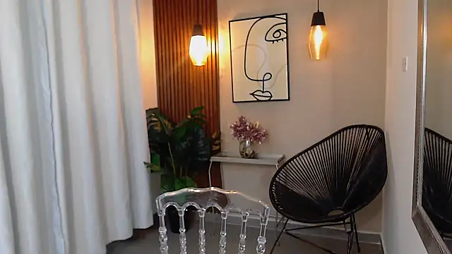 Lia Mar  online show from March 14, 6:36 pm