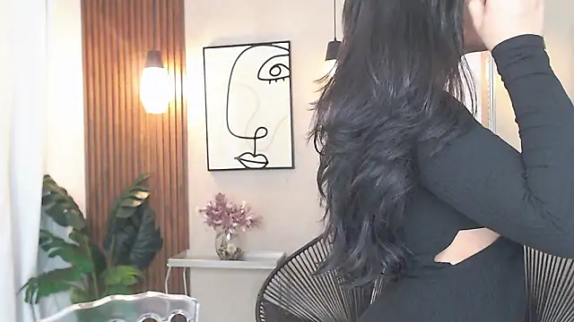 Lia Mar  online show from February 28, 11:10 am